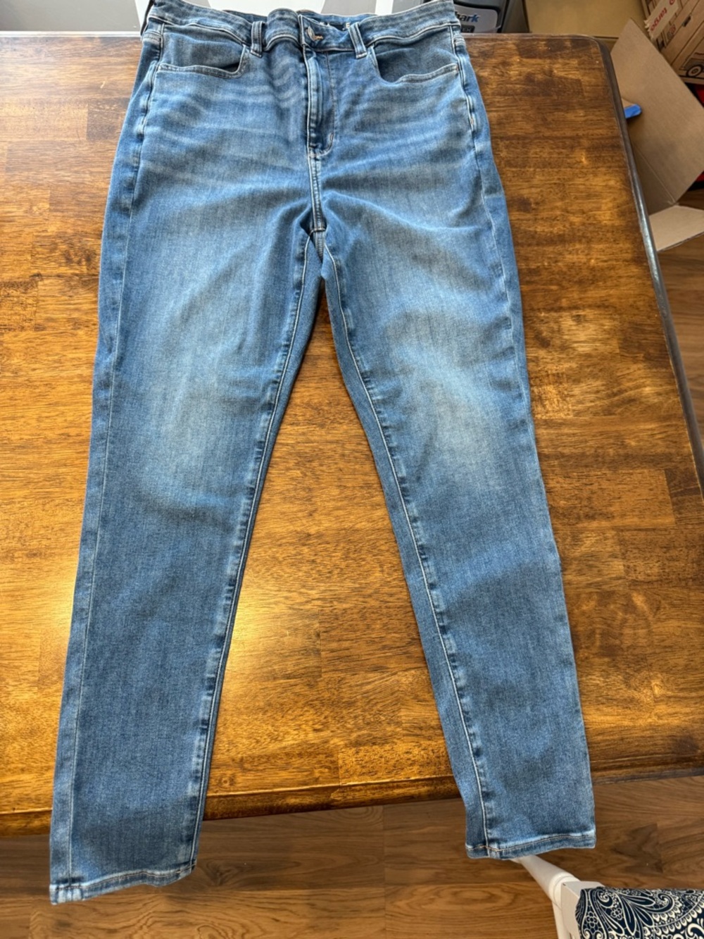 American Eagle Super High Rise Jegging
